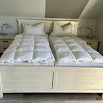 Friesenhof アパート フリードリッヒシュコオク